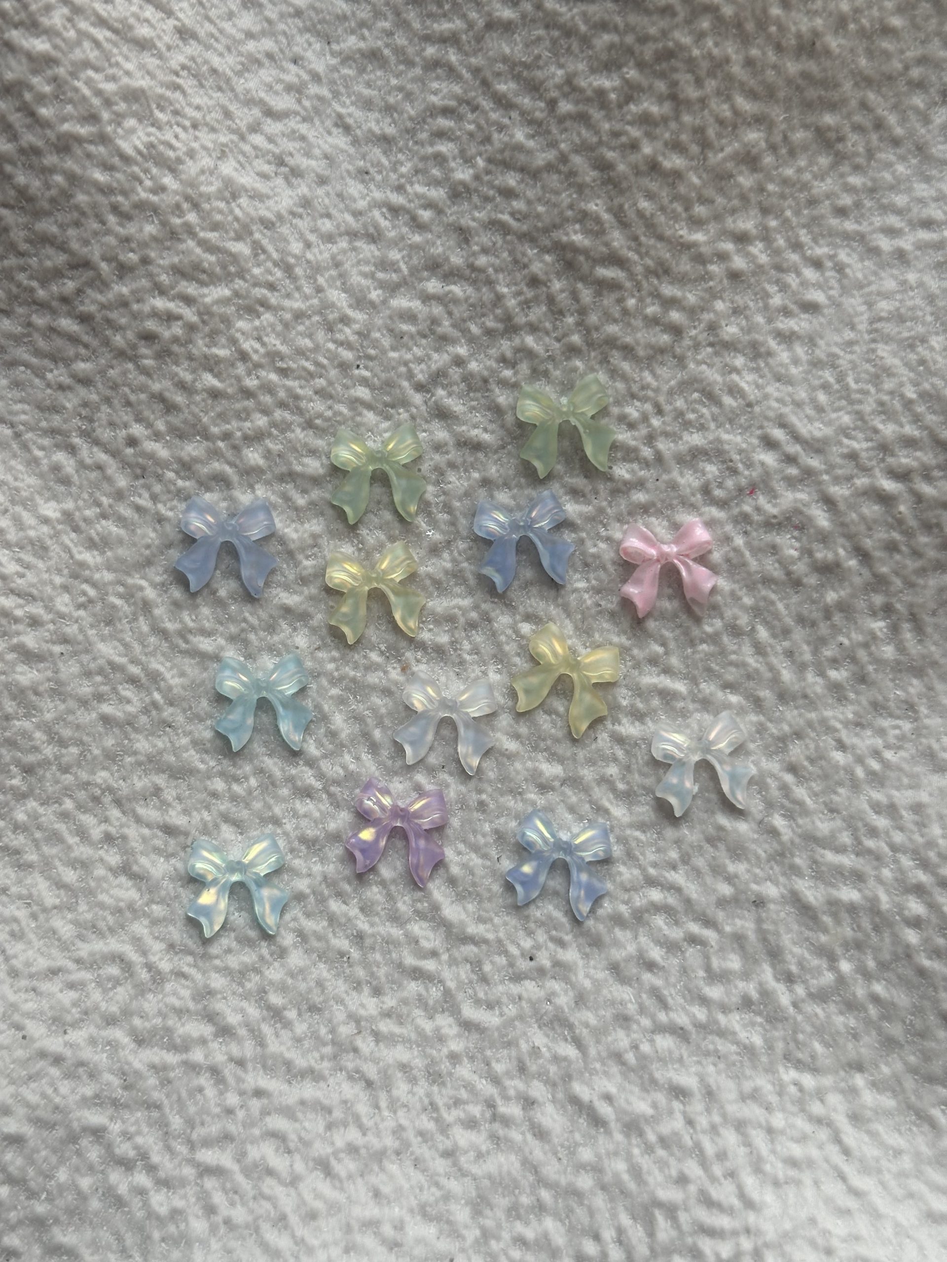 IMG_2893 پیکسل ناخن طرح پاپیون - Image 1