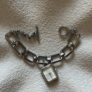 ساعت دستبندی