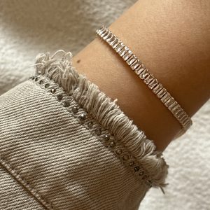 دستبند باگت