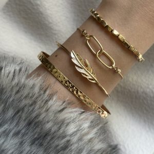 پک دستبند ۳۹