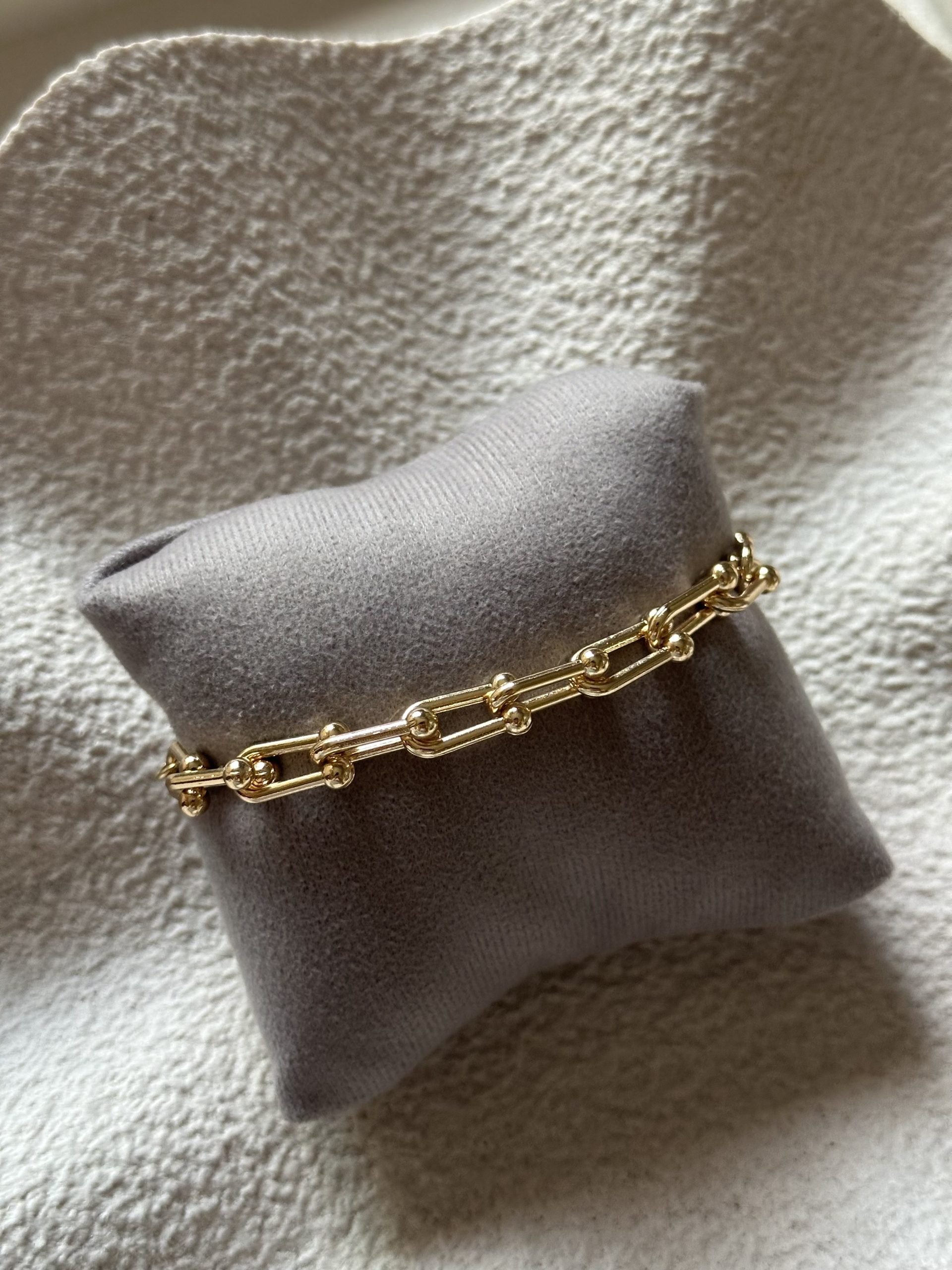 IMG_9350 دستبند ۴۷ - Image 1