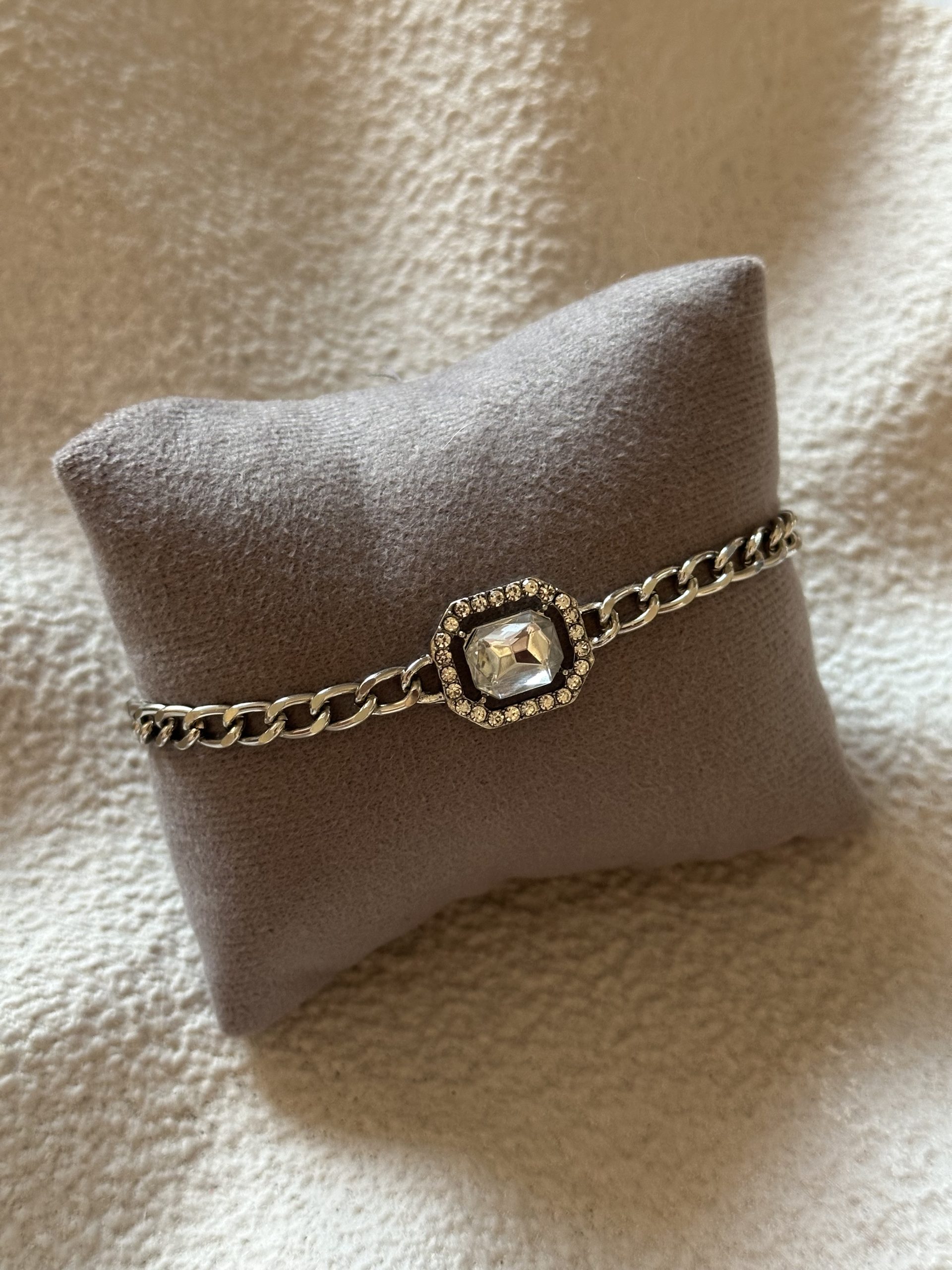 IMG_9587 دستبند ۶۶ - Image 1