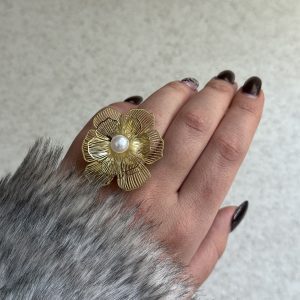 انگشتر توری ۴