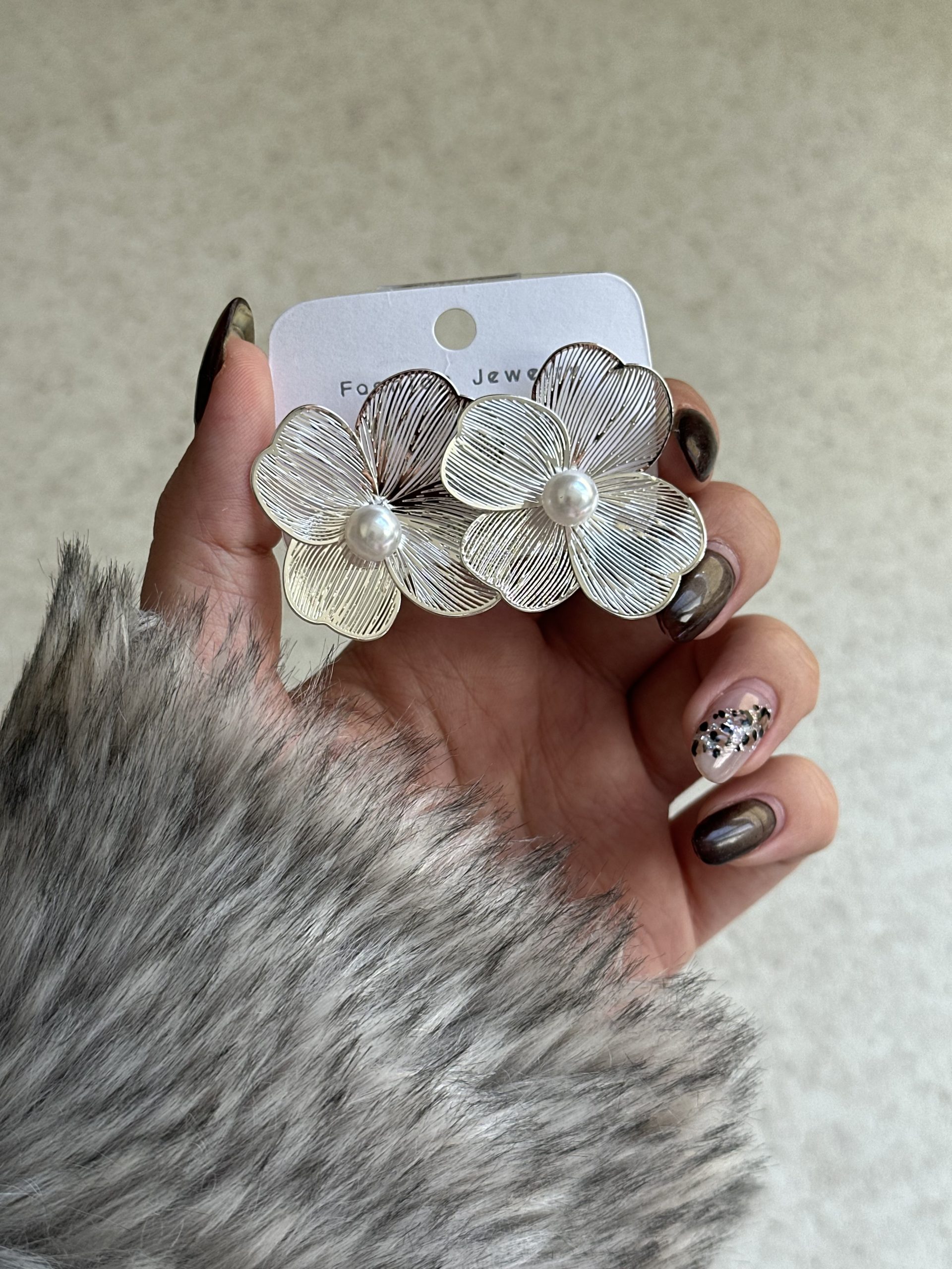 IMG_9646 گوشواره توری ۲ - Image 1